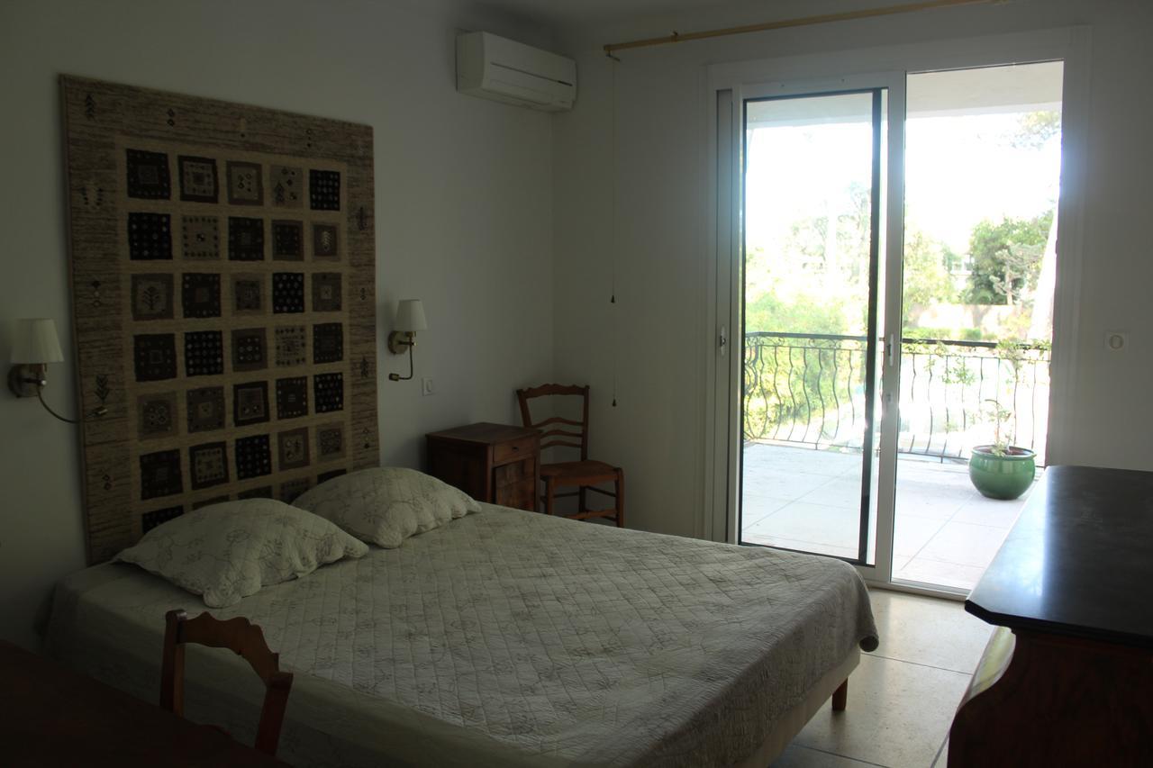Bed and Breakfast La Maison Blanche Saint Aygulf Zewnętrze zdjęcie